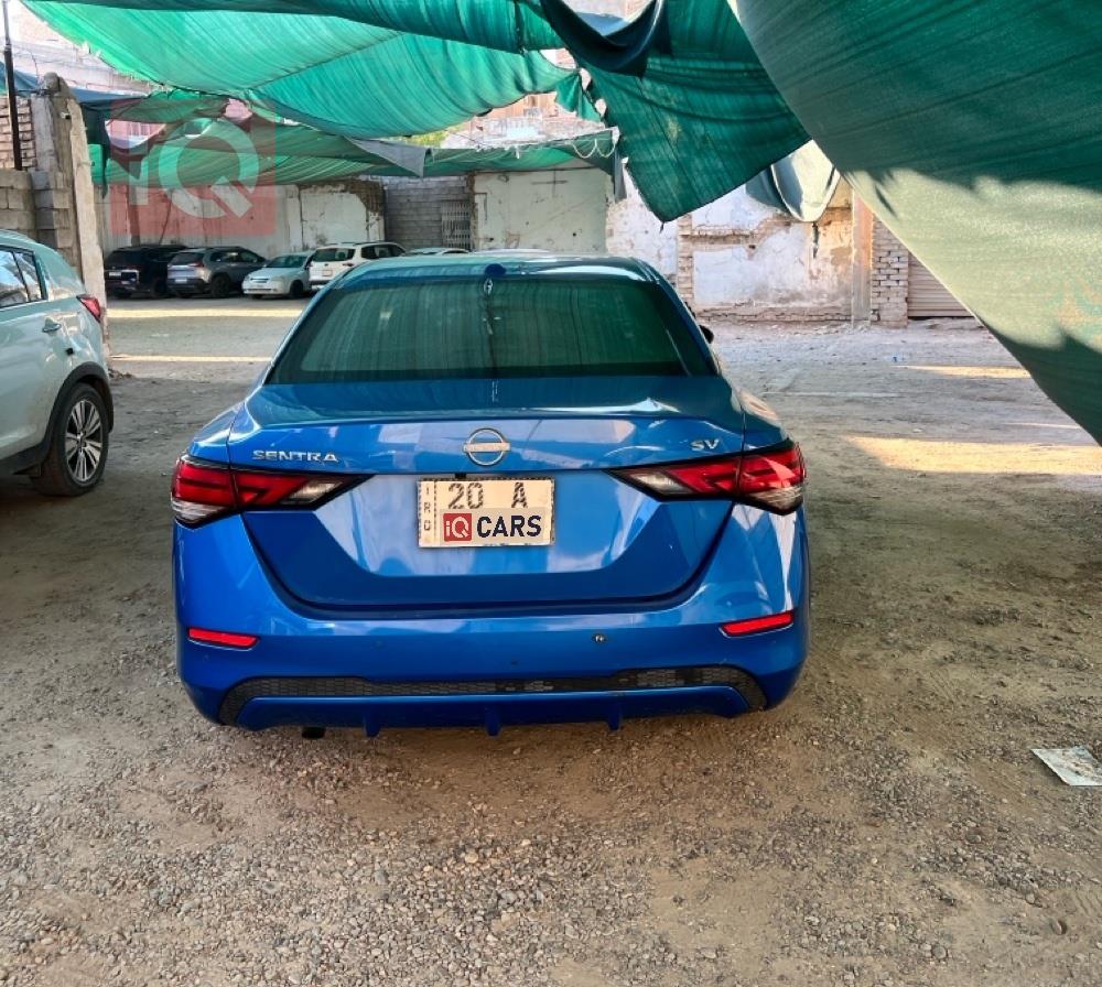 نيسان سنترا